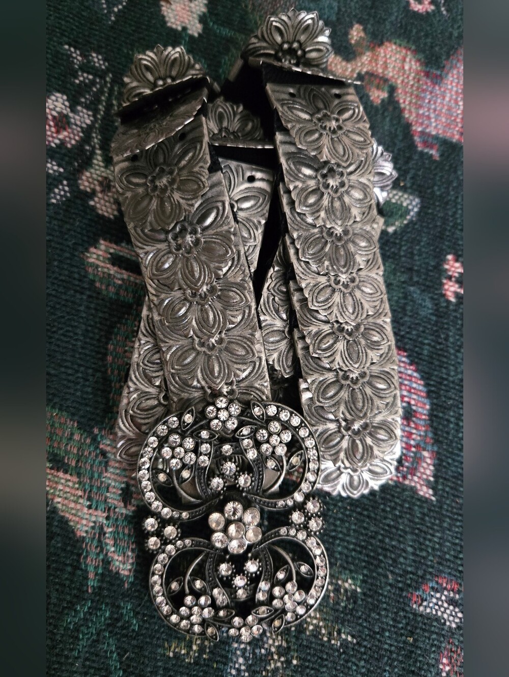Metal Plate Rhinesrone Buckle Belt